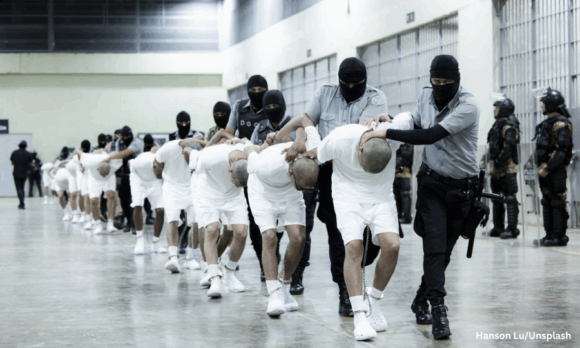 Behind the System the U.S. Uses to Label Venezuelan Migrants as Gang Members